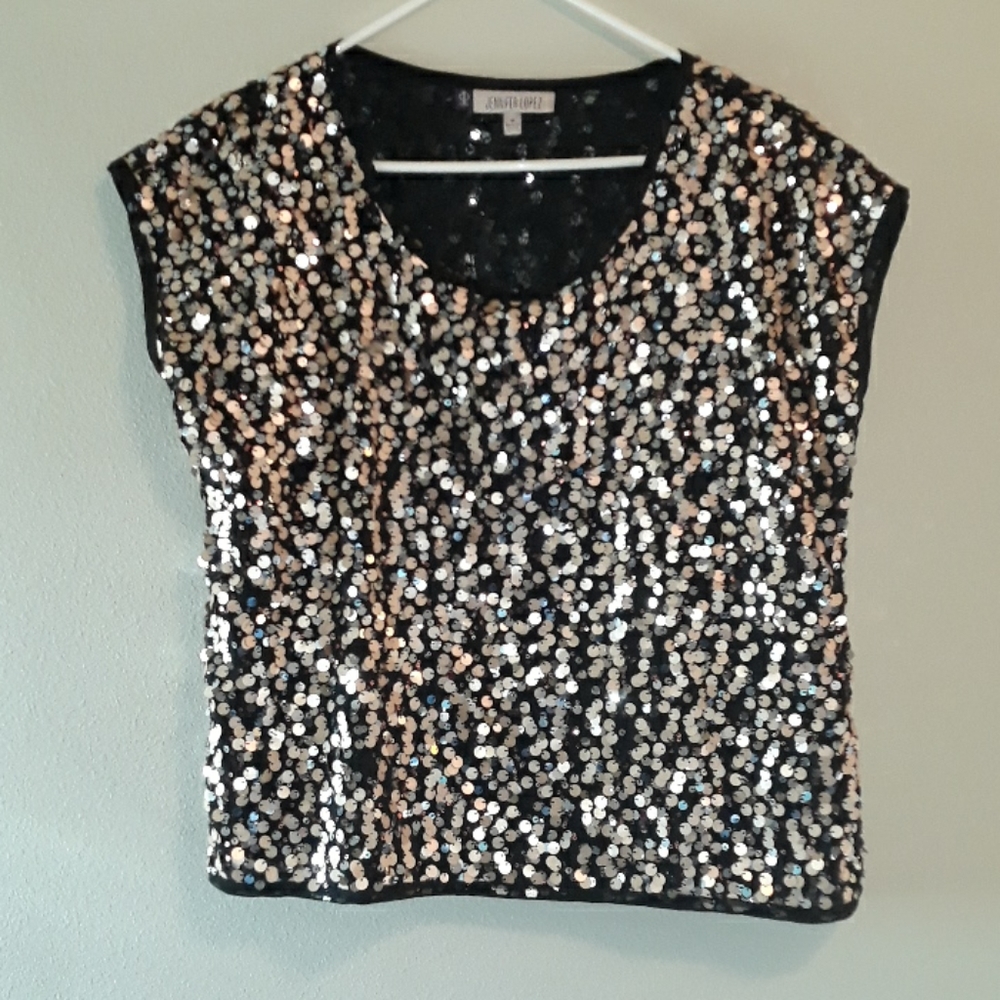 Jennifer Lopez short sleeve Sequin Top Size medium